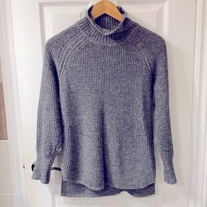Banana Republic Waffle Chunky Turtleneck Sweater (Size S) Merino Extra Fine Wool